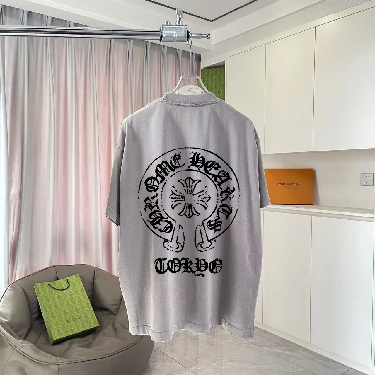 🅿️190 ch Crow* 2025 summer new style, washed, distressed, spray-painted, Sanskrit cross print, short-sleeved T-shirt, customized fabric 320g, same style for men and women, size: S M L XL XXL five sizes, color: black, gray, gradient black, gradient red